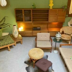 Vintage wandkast-scandinavisch glas-horizontale strepen