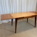 vintage lange houten tafel uitschuifbaar mid century