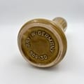 Onderzijde van Bay West Germany vaas met modelnummer 909-30 en fabrieksstempel